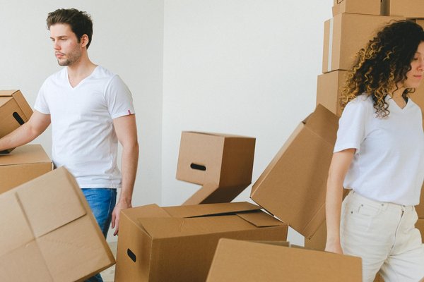 Que faire de l'eau du sèche-linge : 5 idées surprenantes !